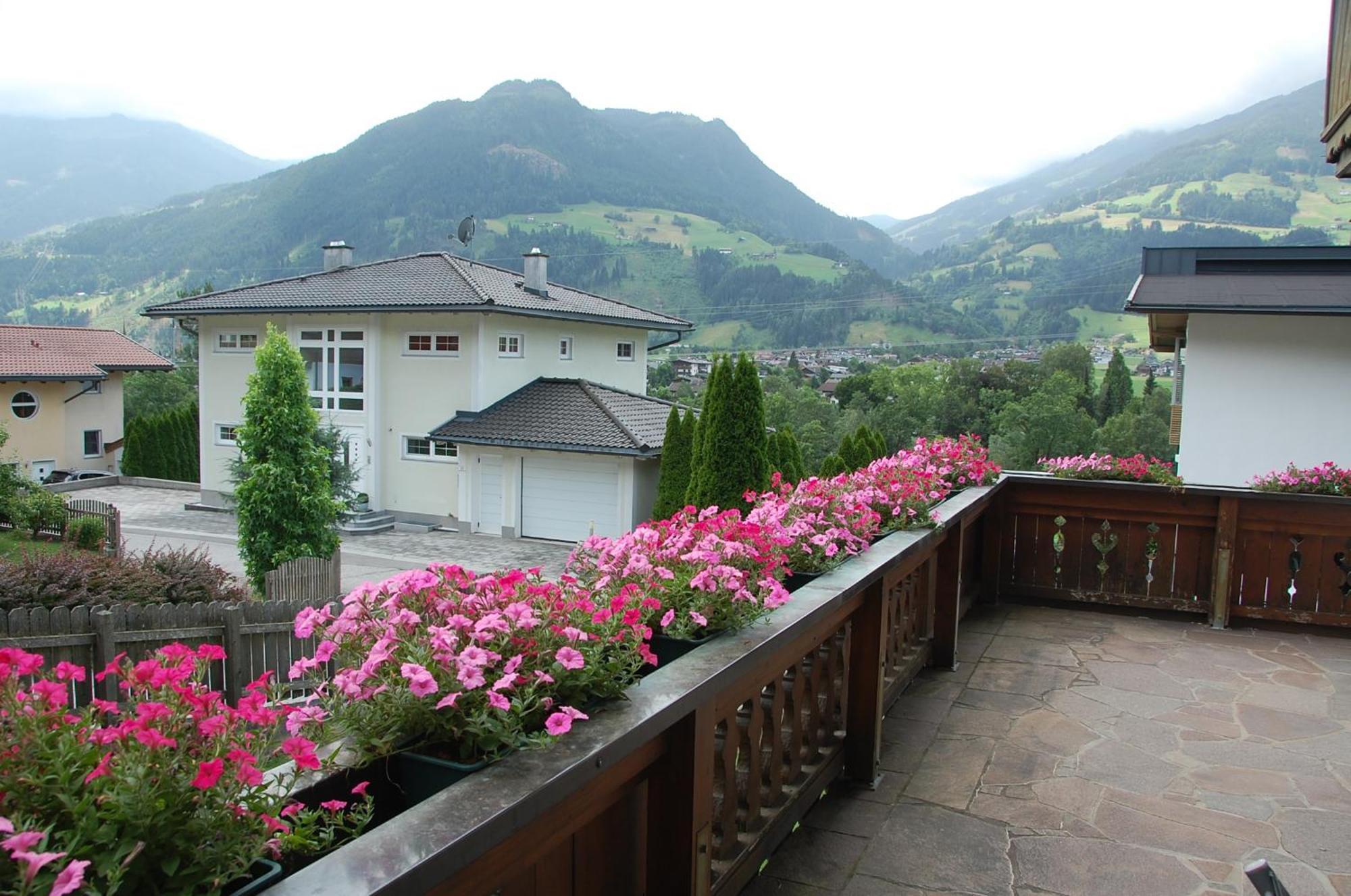 Villa Haus Hart Im Zillertal 6 Personen Esterno foto