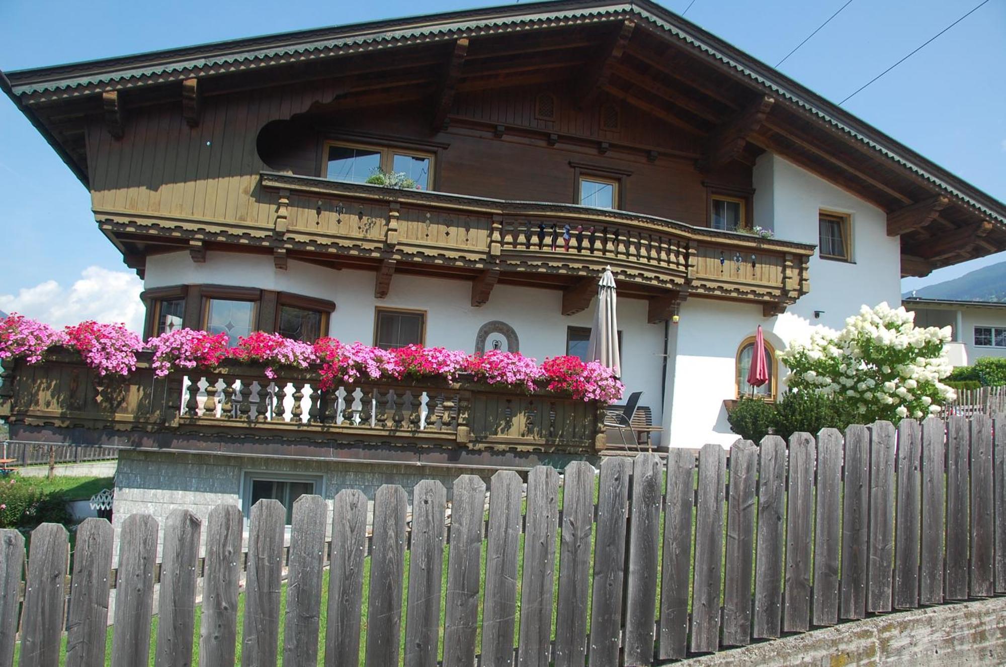 Villa Haus Hart Im Zillertal 6 Personen Esterno foto