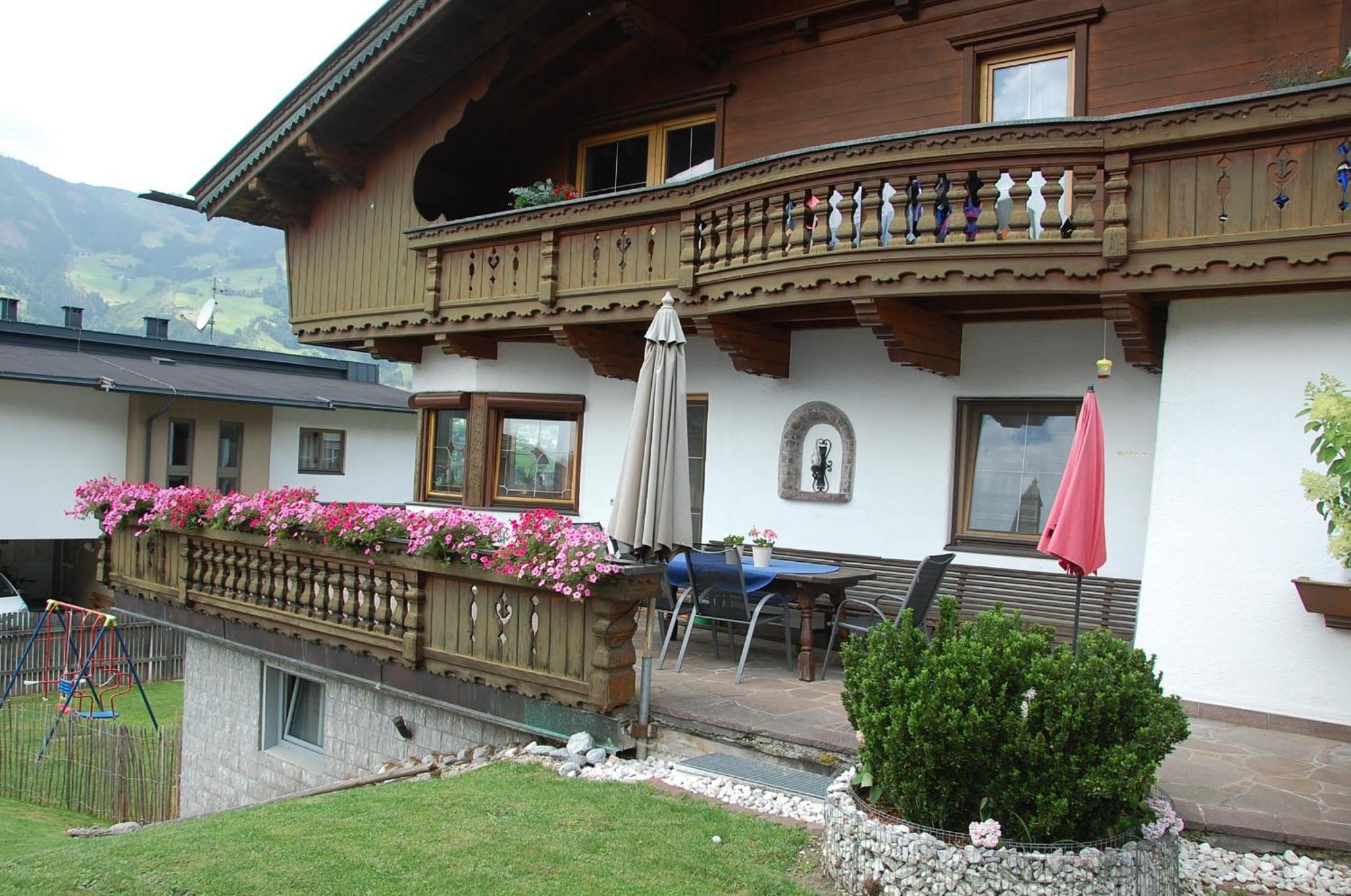 Villa Haus Hart Im Zillertal 6 Personen Esterno foto
